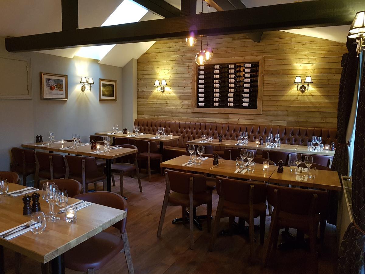 The Angel Inn Warminster Eksteriør bilde
